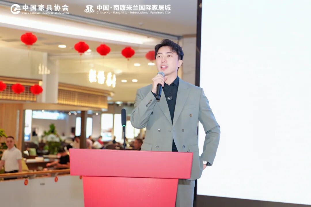 上海爱舒床垫集团总裁菅浩然：中国家具协会常务理事，深耕软体家具产业的行业推动者-爱舒床垫 - 来自上海的精致睡眠